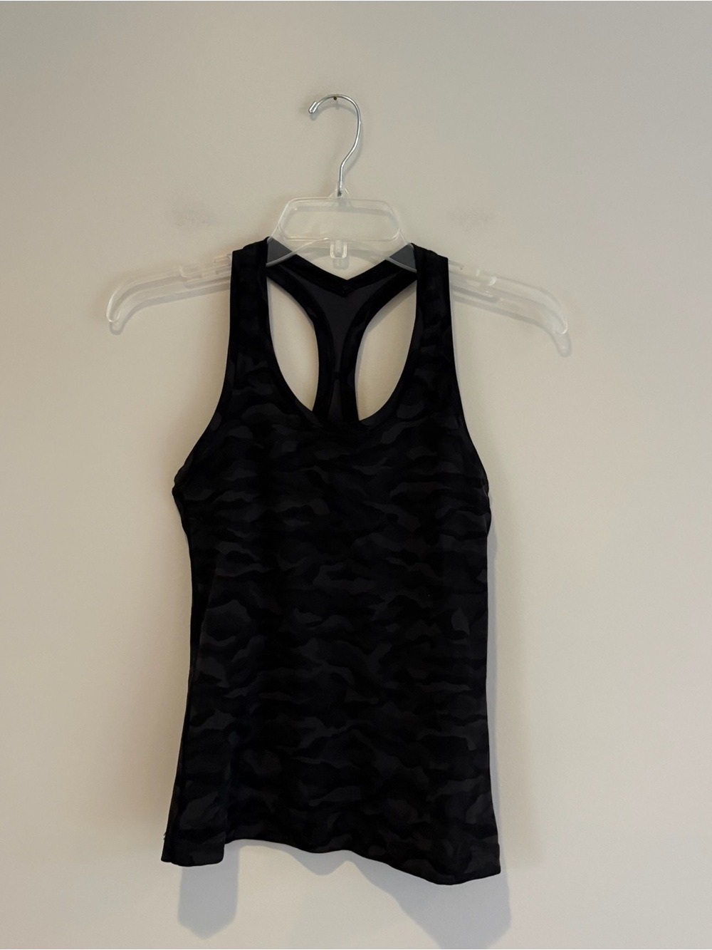 lululemon athletica Black Camo Racerback Tank Size 4